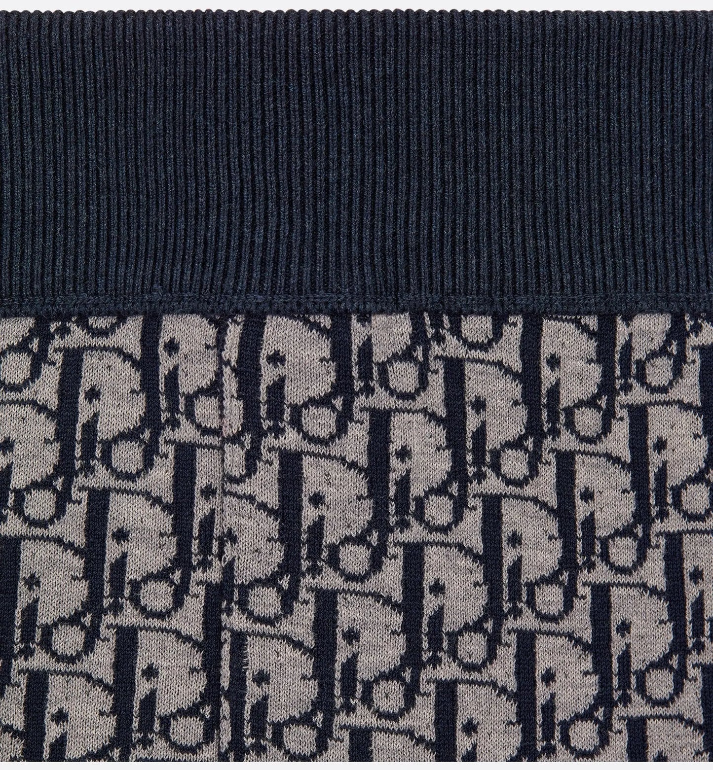 L'ensemble de survêtement à capuche Dior