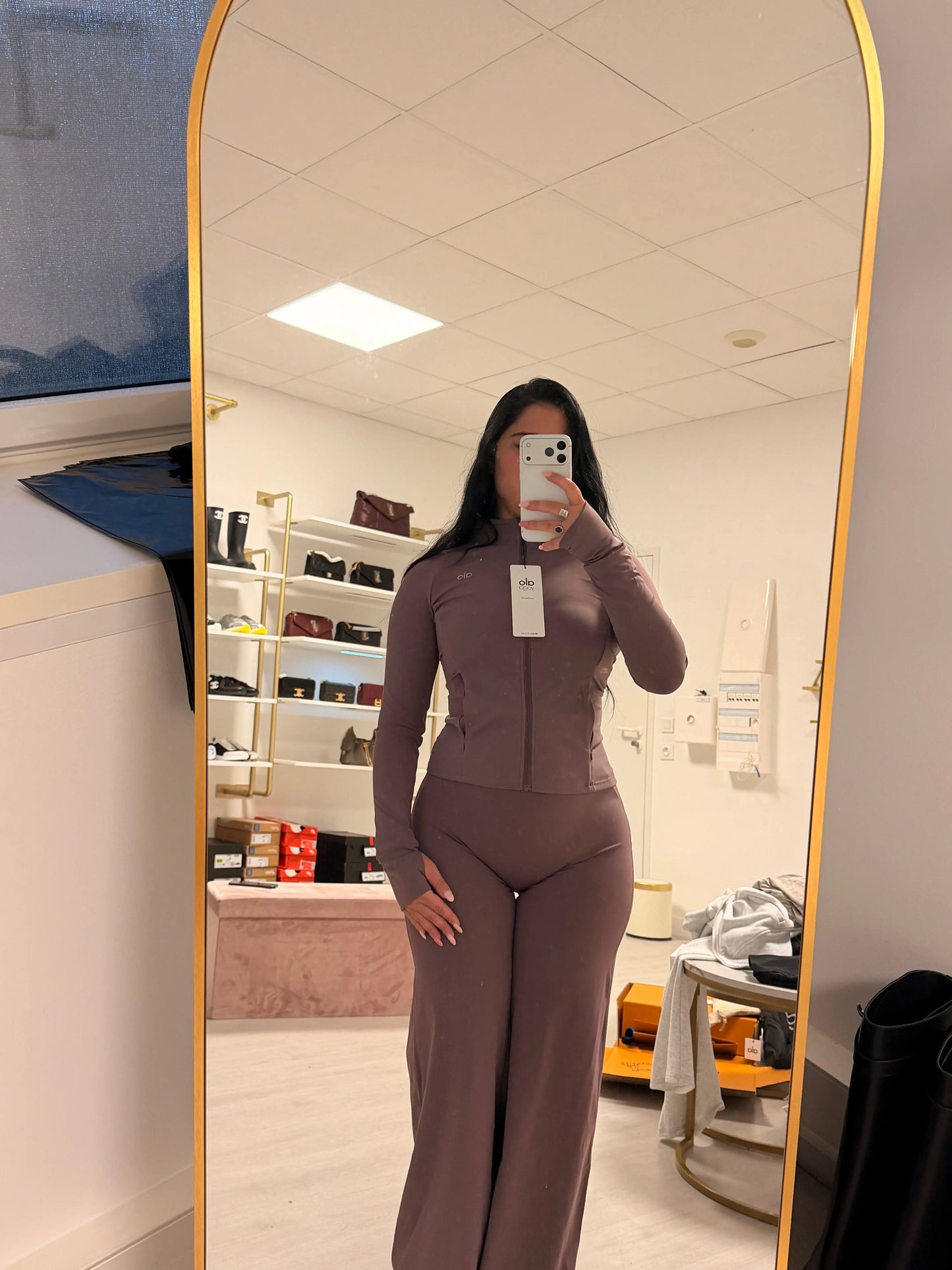 Ensemble 3 Pièces Sport Femme ALO – Legging Taille Haute, Brassière & Veste ALO – Prune