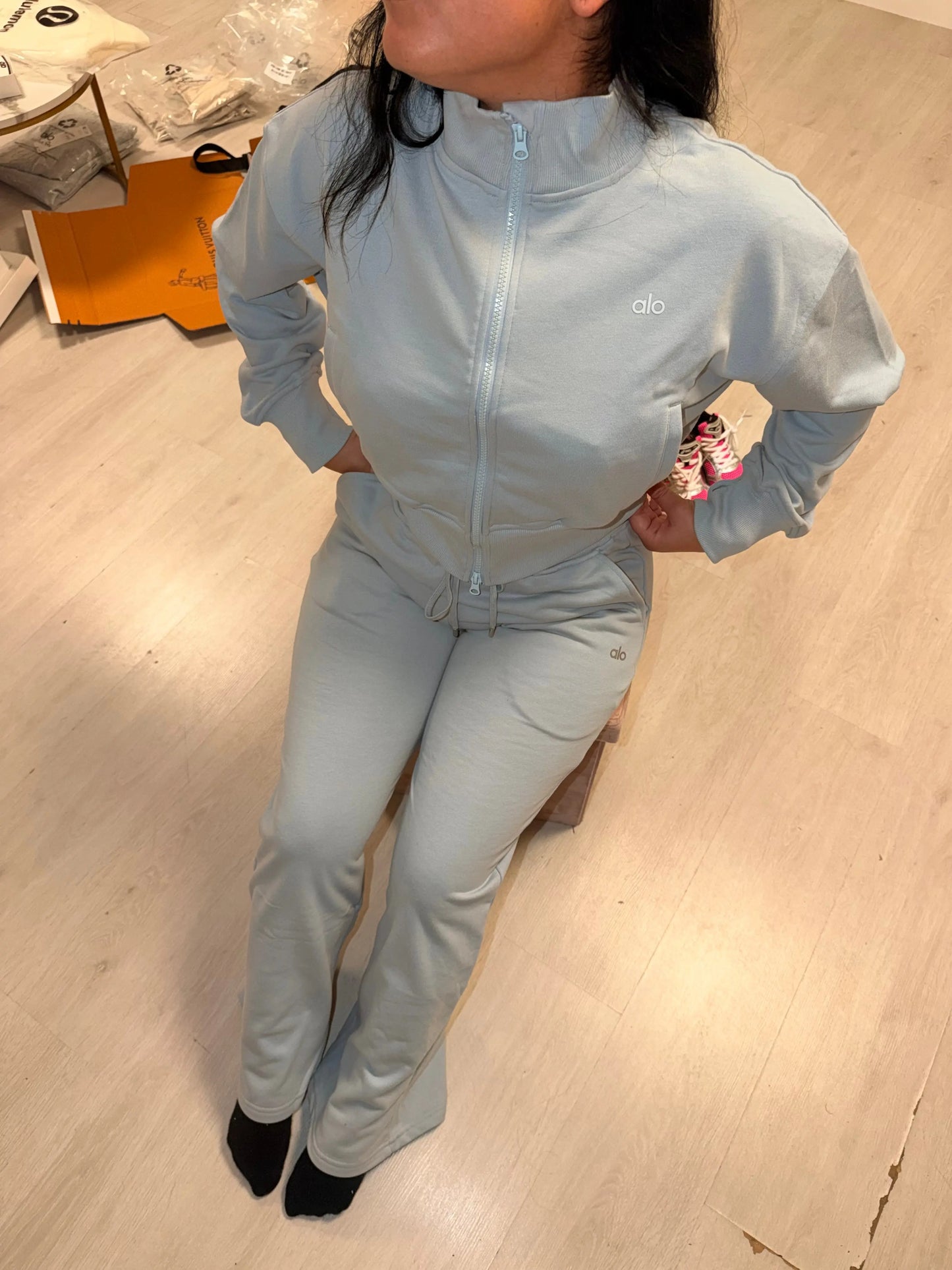 Ensemble sweat zippé et pantalon large ALO – Bleu ciel