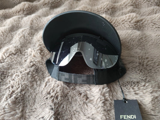 Casquette + Lunette FF Fendi