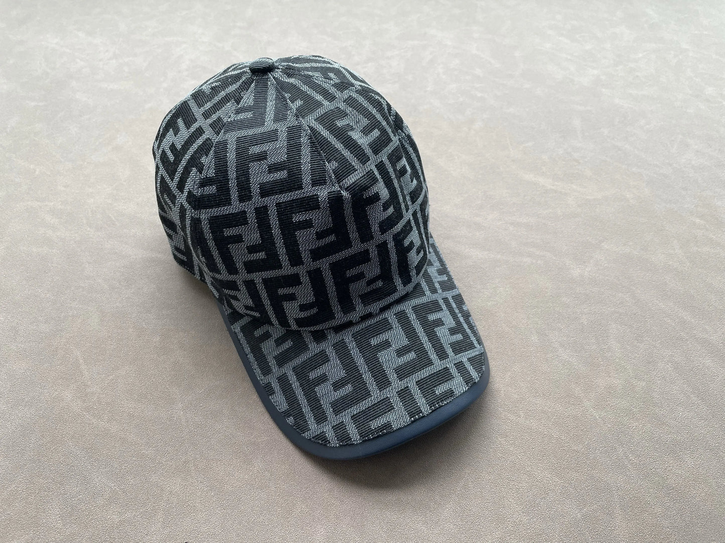 Casquette FF Fendi